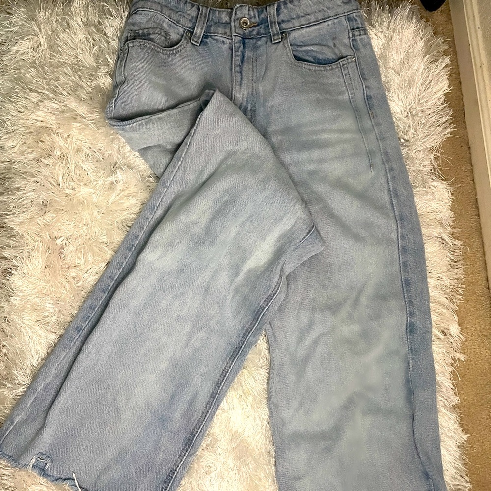 Skinny Fries distressed bottom jeans